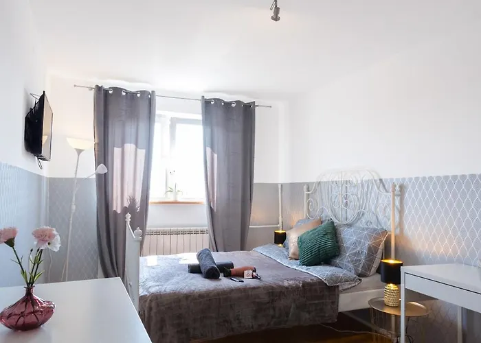 Clicktheflat Wilson Square Hostel Βαρσοβία